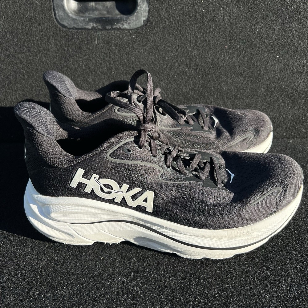 Hoka Clifton 10 Black Running Shoes Mens Size 11 2E Wide US Comfort 1162032 BWHT
